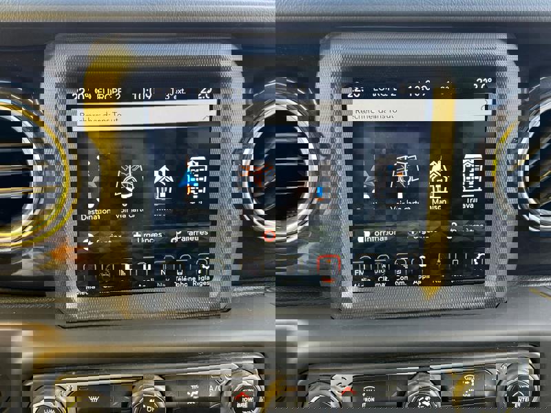 Image Jeep WRANGLER 2.2 CRDI 200 Unlimited Sahara BVA 8 GPS Carplay Clim bi-zone Caméra Siège cuir Attelage Gtie 1 an